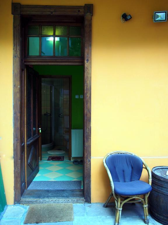 Ni 埃特诺康纳克塔萨那旅馆酒店 外观 照片